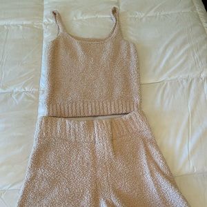 L/XL SKIMS Shorts and Tank Top